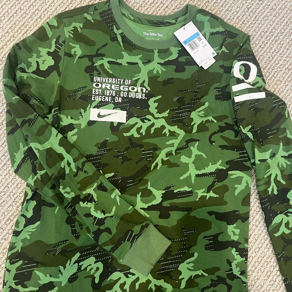 Oregon Duck Mens long sleeve shirt